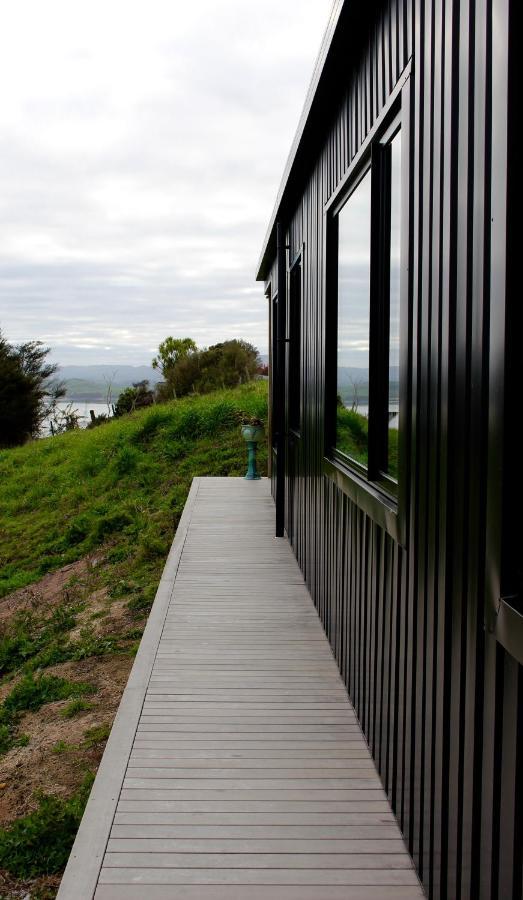 The Beach House On The Hill Raglan Exterior photo